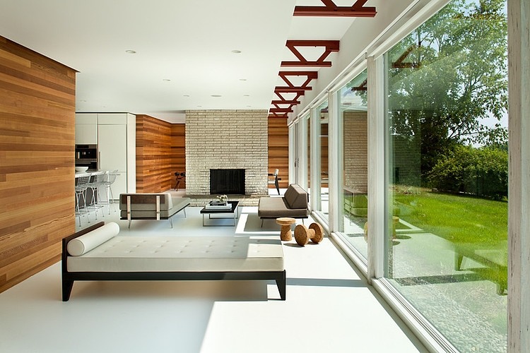 Beautiful Green Lawn and Leafy Trees Dominating Hudson Valley House Jeff Jordan Architects Outdoor