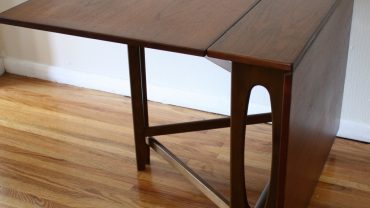 Amazing Danish Wooden Folding Dinner Table and Chairs on the Hardwood Floor for the Dining Area