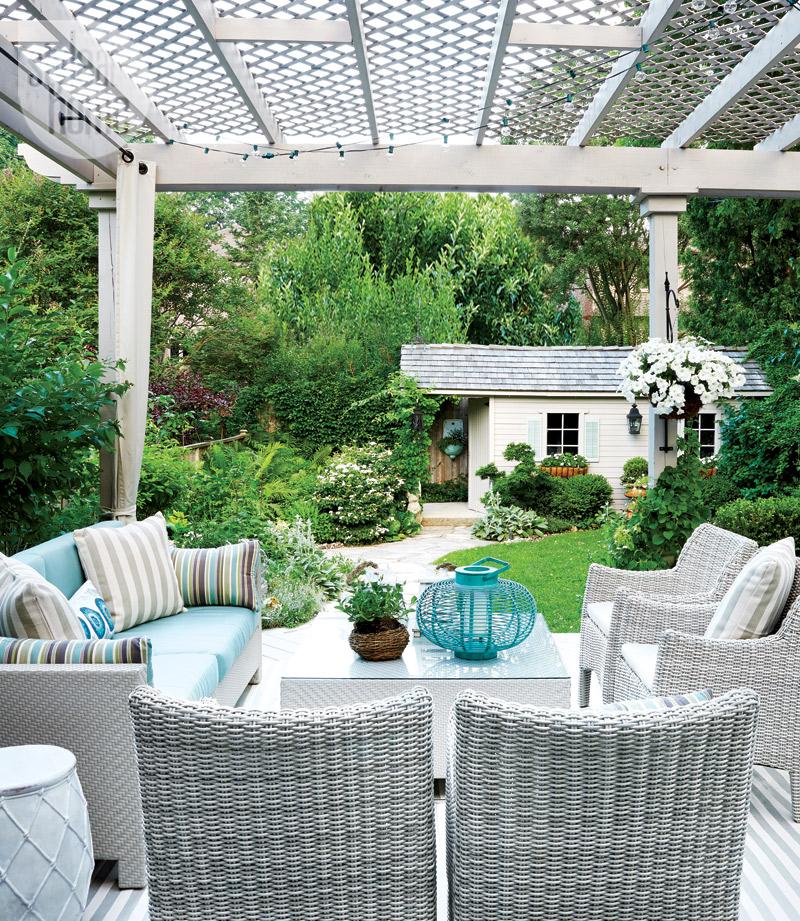 How to Create a Small Outdoor Oasis | Ideas 4 Homes