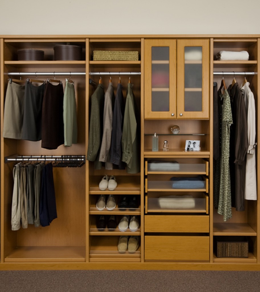 Cool Closet Ideas for Small Bedrooms - Space-Saving Storage Solutions