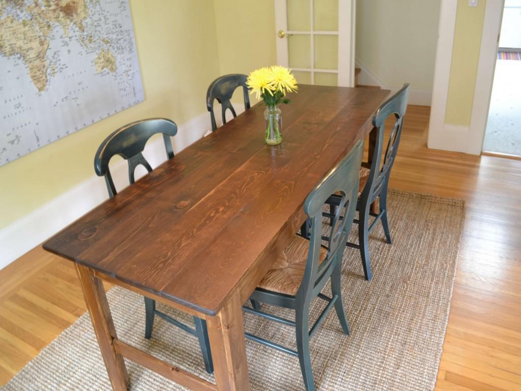 Traditional Farmhouse Style Dining Table | Ideas 4 Homes