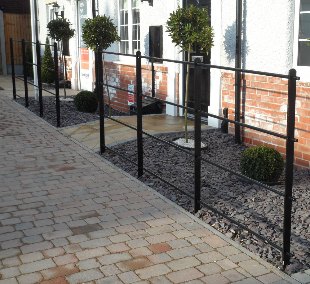 Simple Black Metal Fence Panels Design for Mini Garden Ideas at Traditional House