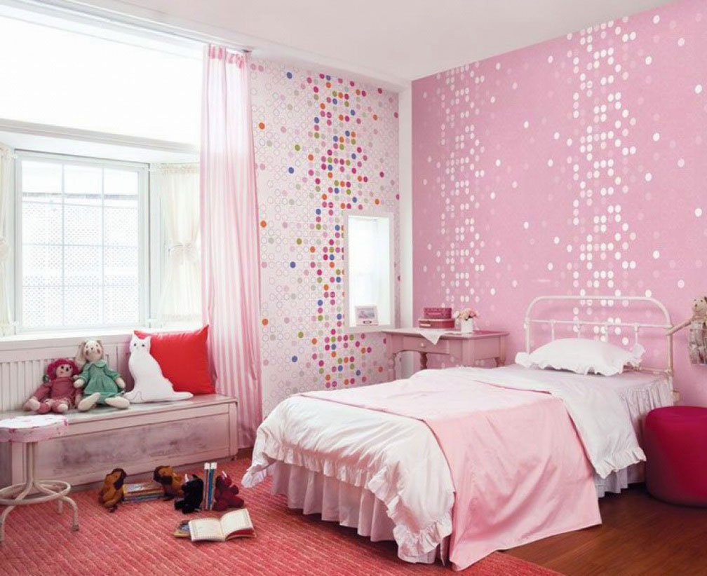 Amazing Glistening Accent on Large Wall close White Ceiling in Pink Bedroom Desaign Ideas
