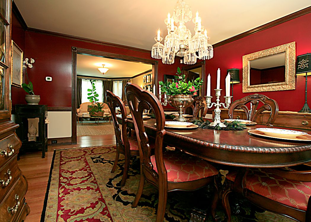 Antique Dining Room Ideas with Full of Earthy Hues Application | Ideas