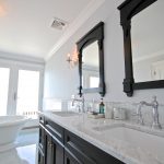 Glossy Pure Wall Paint  Classic Luxury Bathrooms  with Bathub Freestanding near Glass Window