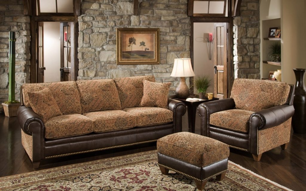 Natural Accessory in Persian Living Room Desaign with Large Stone Wall on Sleeky Parquet